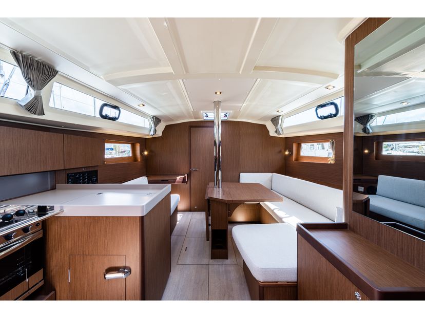 Beneteau OCEANIS 41.1 Argyroula