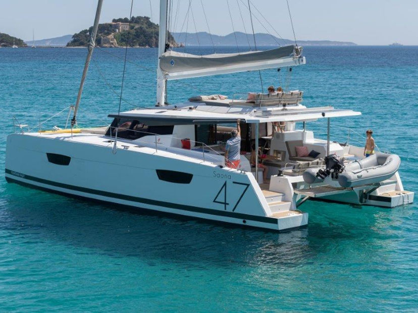 Fountaine Pajot 47 Red Rose - Skippered