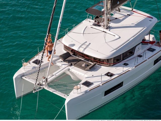 Lagoon 40 IOLI II