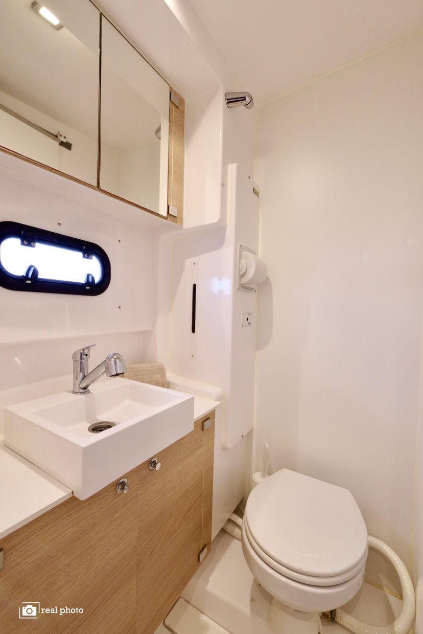 Bali Catamarans 4.1 Dafne -  Water maker, Solar Panel