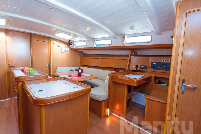 Beneteau 50 Manitu