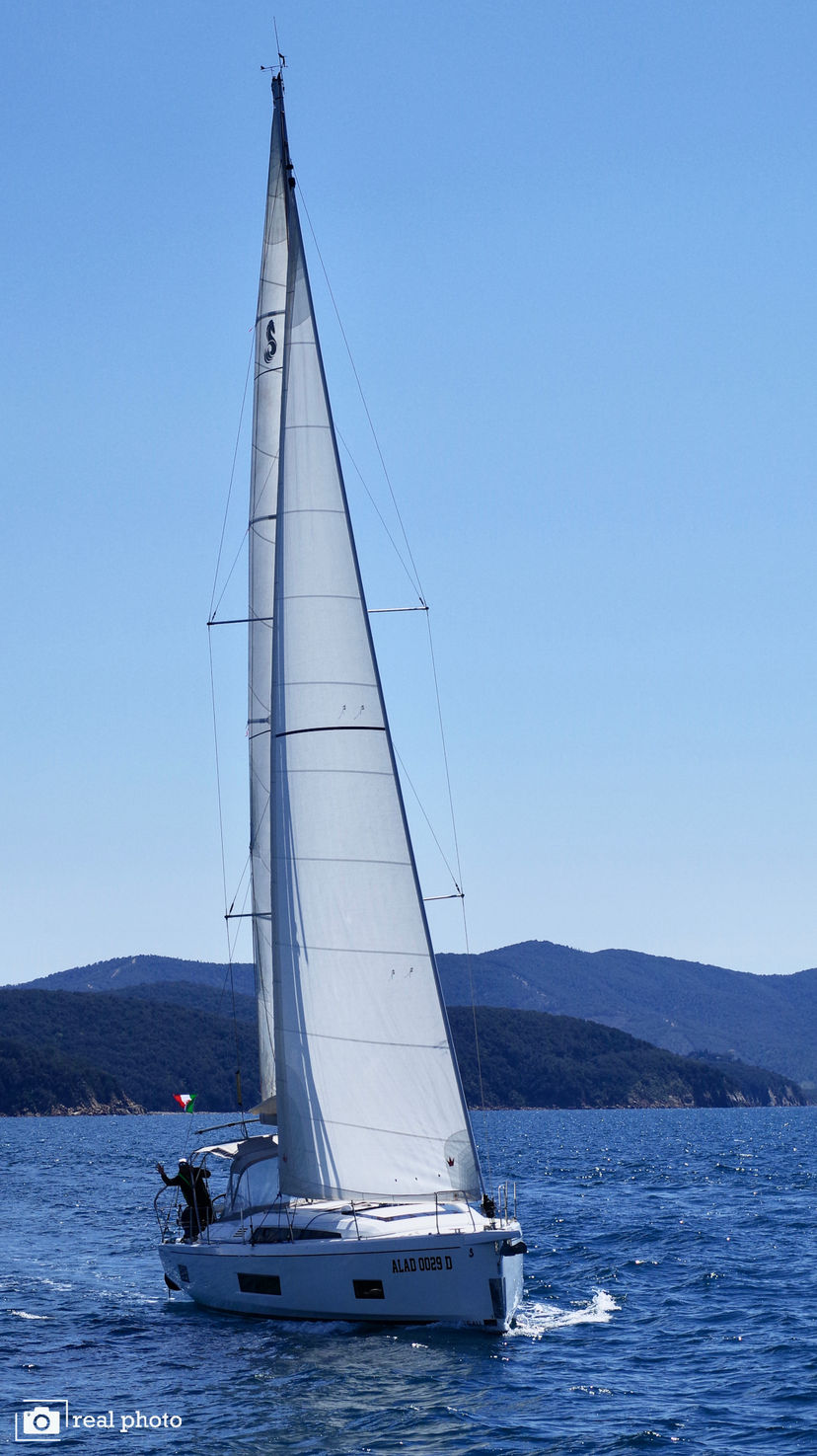 Beneteau OCEANIS 46.1 Emma - Water maker, Solar Panel