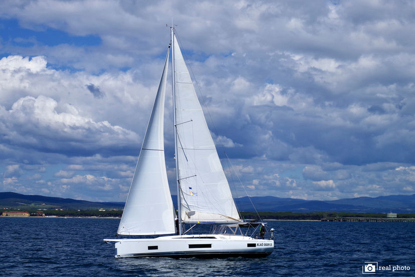 Beneteau OCEANIS 46.1 Emma - Water maker, Solar Panel