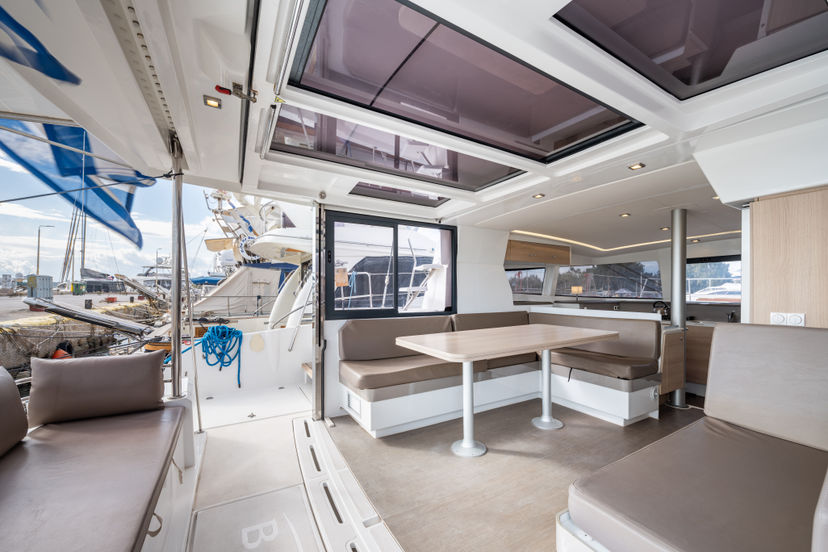 Bali Catamarans 4.1 Theros