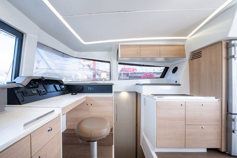 Bali Catamarans 4.1 Theros