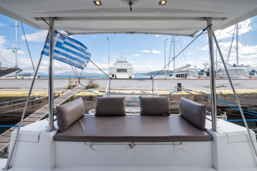 Bali Catamarans 4.1 Theros