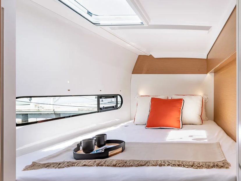 Excess Catamarans EX PRES-E11C-24-G