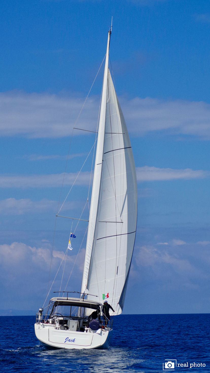 Beneteau OCEANIS 51.1 Jack - Water maker, Solar Panel