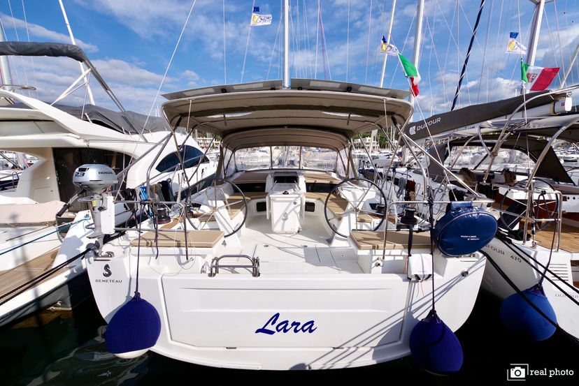 Beneteau OCEANIS 51.1 Lara  - Water maker, Solar Panel