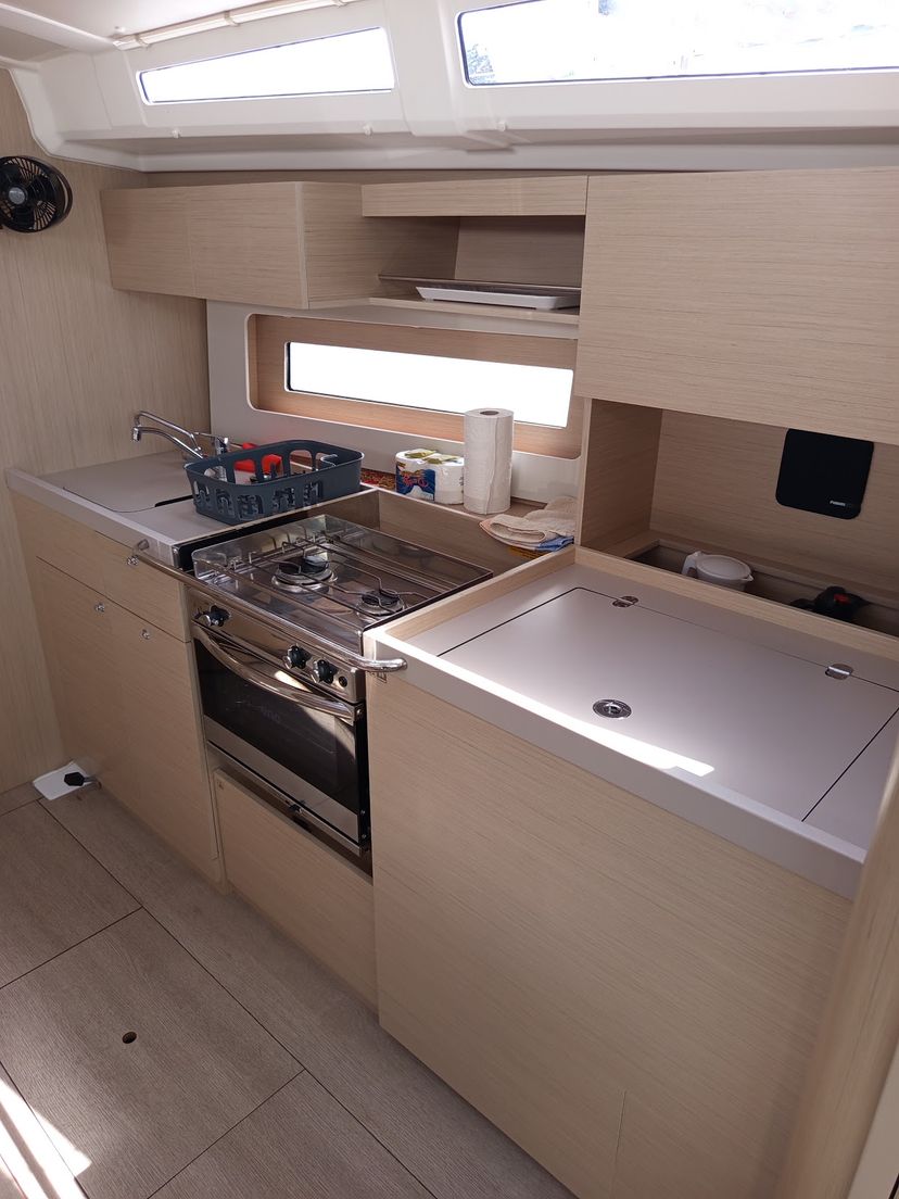 Beneteau 37 AVRA