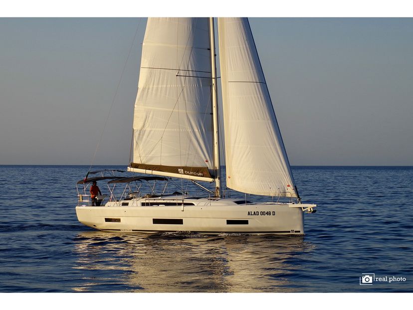 Dufour Yachts 47 Clelia - Water maker, Solar Panel