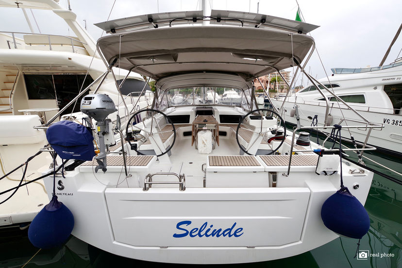 Beneteau OCEANIS 51.1 Selinde - Water maker, Solar Panel
