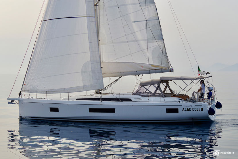 Beneteau OCEANIS 51.1 Selinde - Water maker, Solar Panel