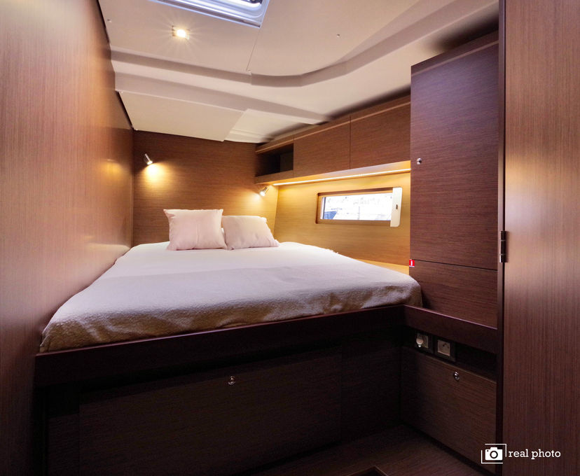 Beneteau OCEANIS 51.1 Selinde - Water maker, Solar Panel