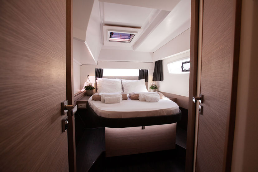 Fountaine Pajot 42 Argo I