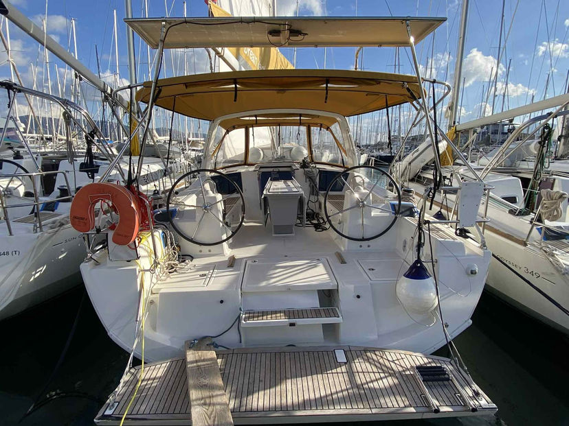 Beneteau OCEANIS 41.1 IKARIA