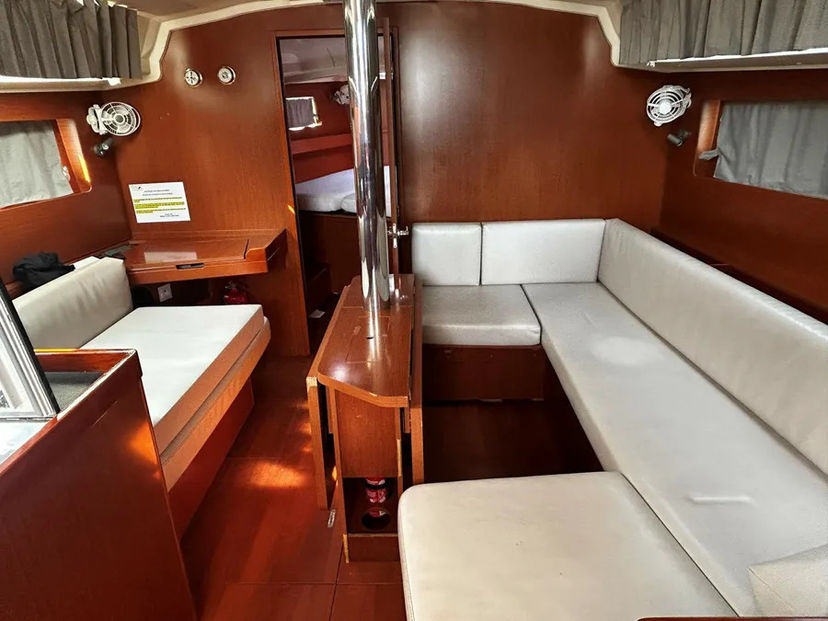 Beneteau OCEANIS 41.1 DIMITRIS
