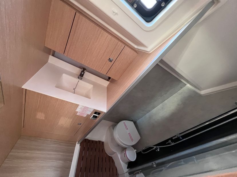 Bavaria Yachtbau C42 Kaze Maru