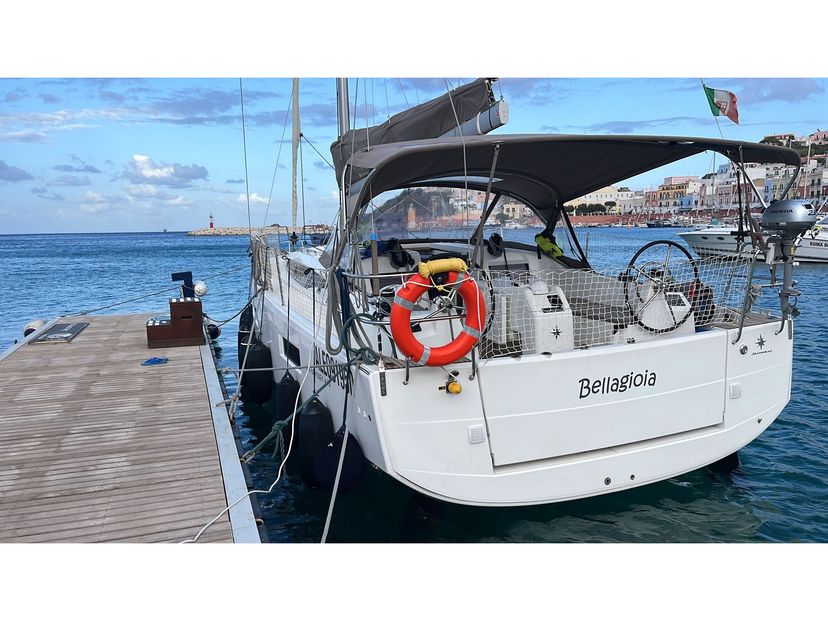 Jeanneau 410 Bellagioia