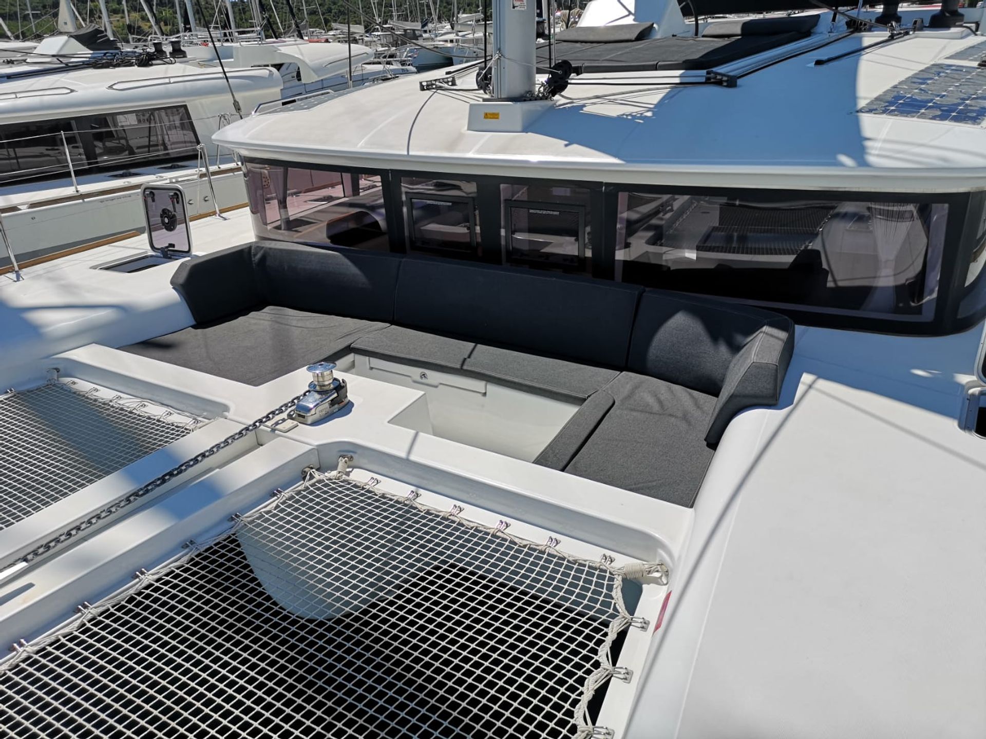 9913281611700168_Yachting_2000_Lagoon_42_Grad_DeLuxe_II4ab16522-458b-4e5d-9974-b7572da9feaf.jpg
