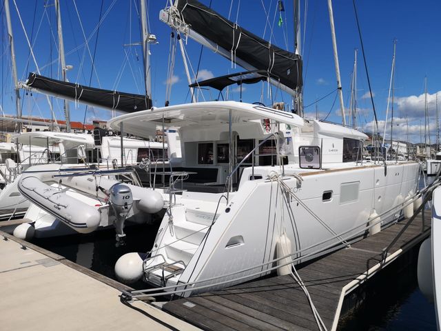 Lagoon 45 GRAND DELUXE