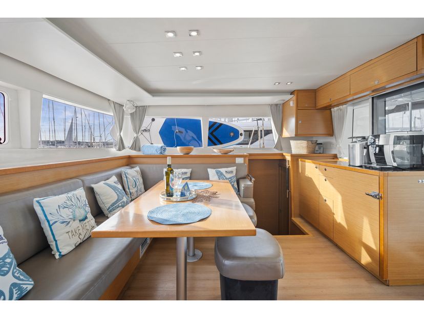 Lagoon 45 MAJESTIC