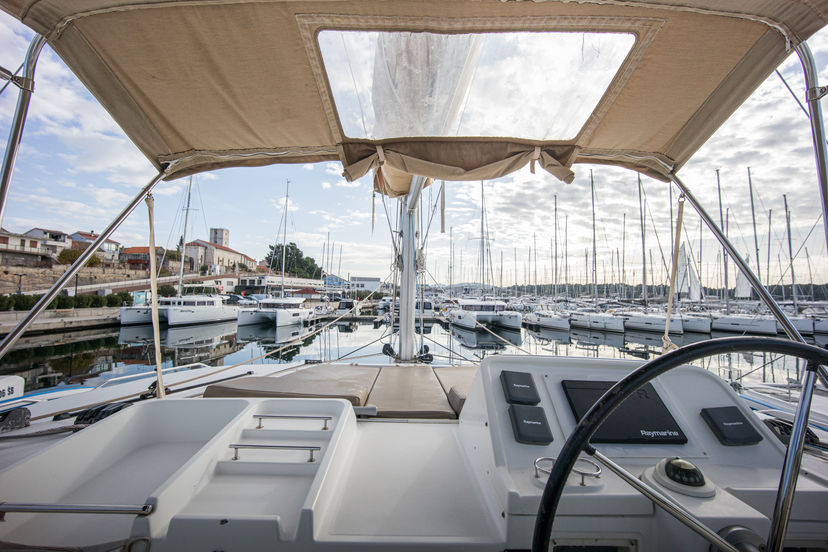 Lagoon 45 MAJESTIC