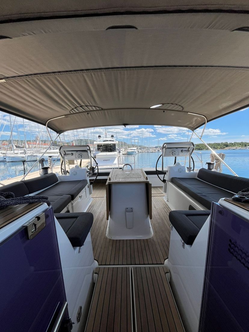 Dufour Yachts EX EPSILON