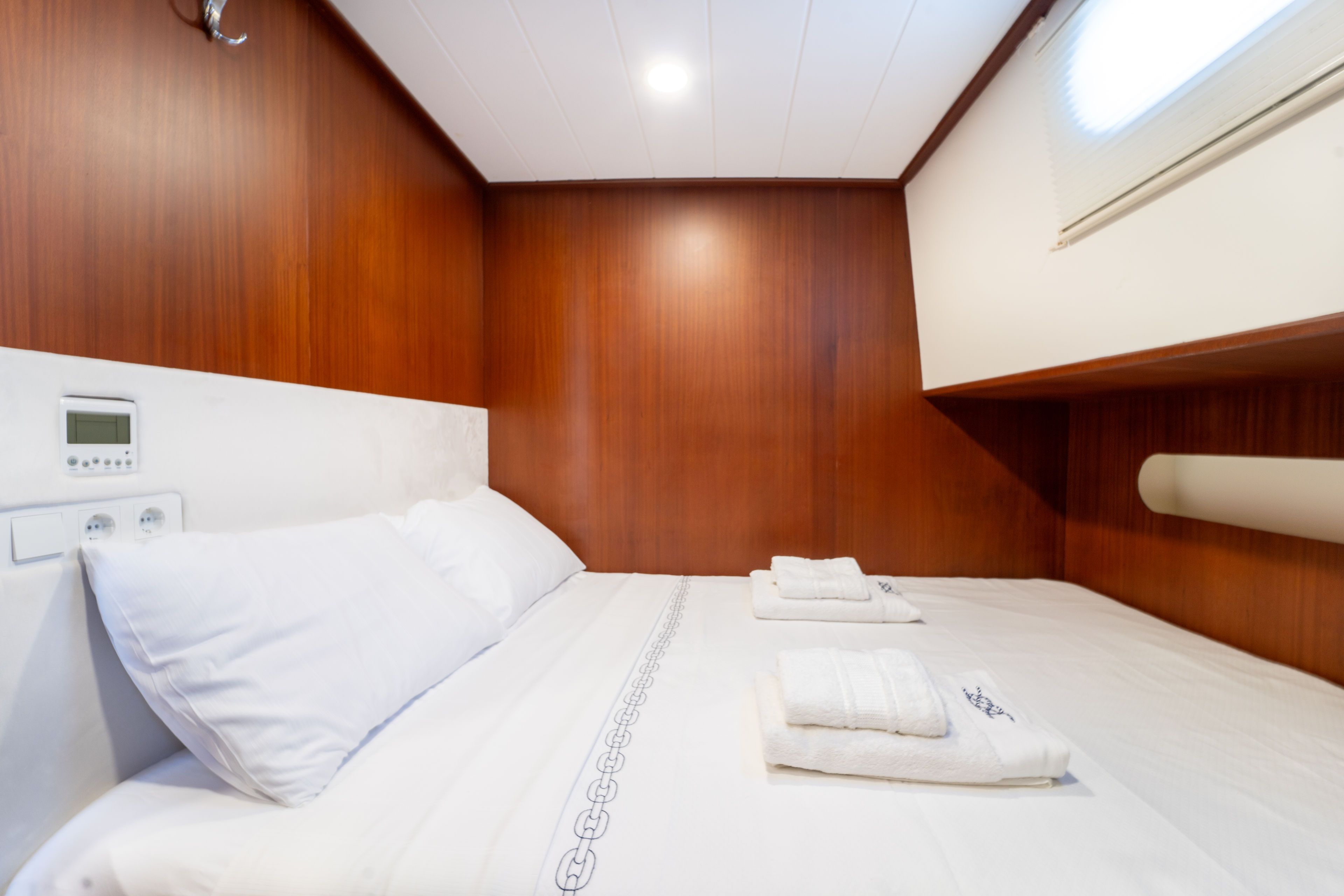 Double Cabin