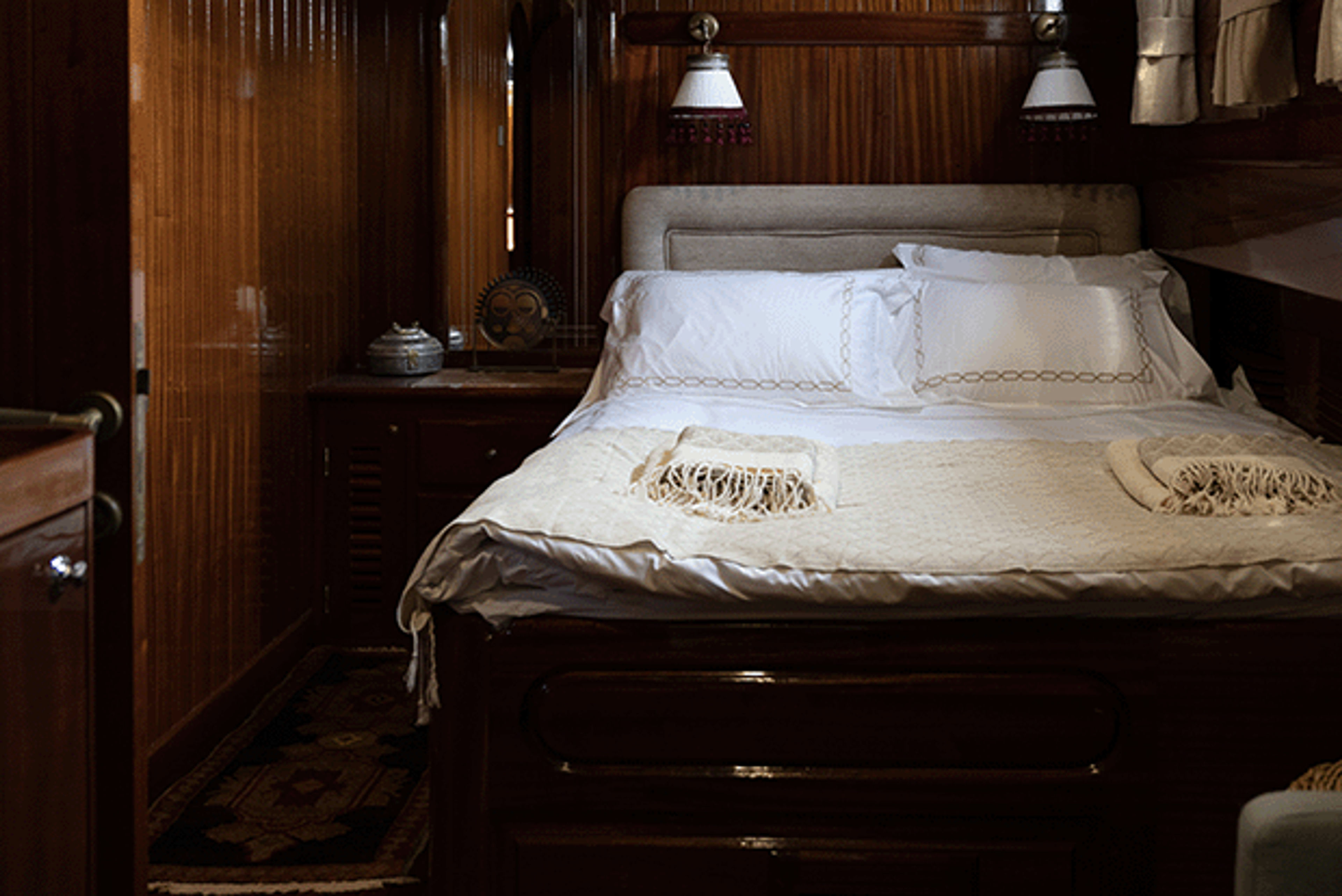 Double Cabin