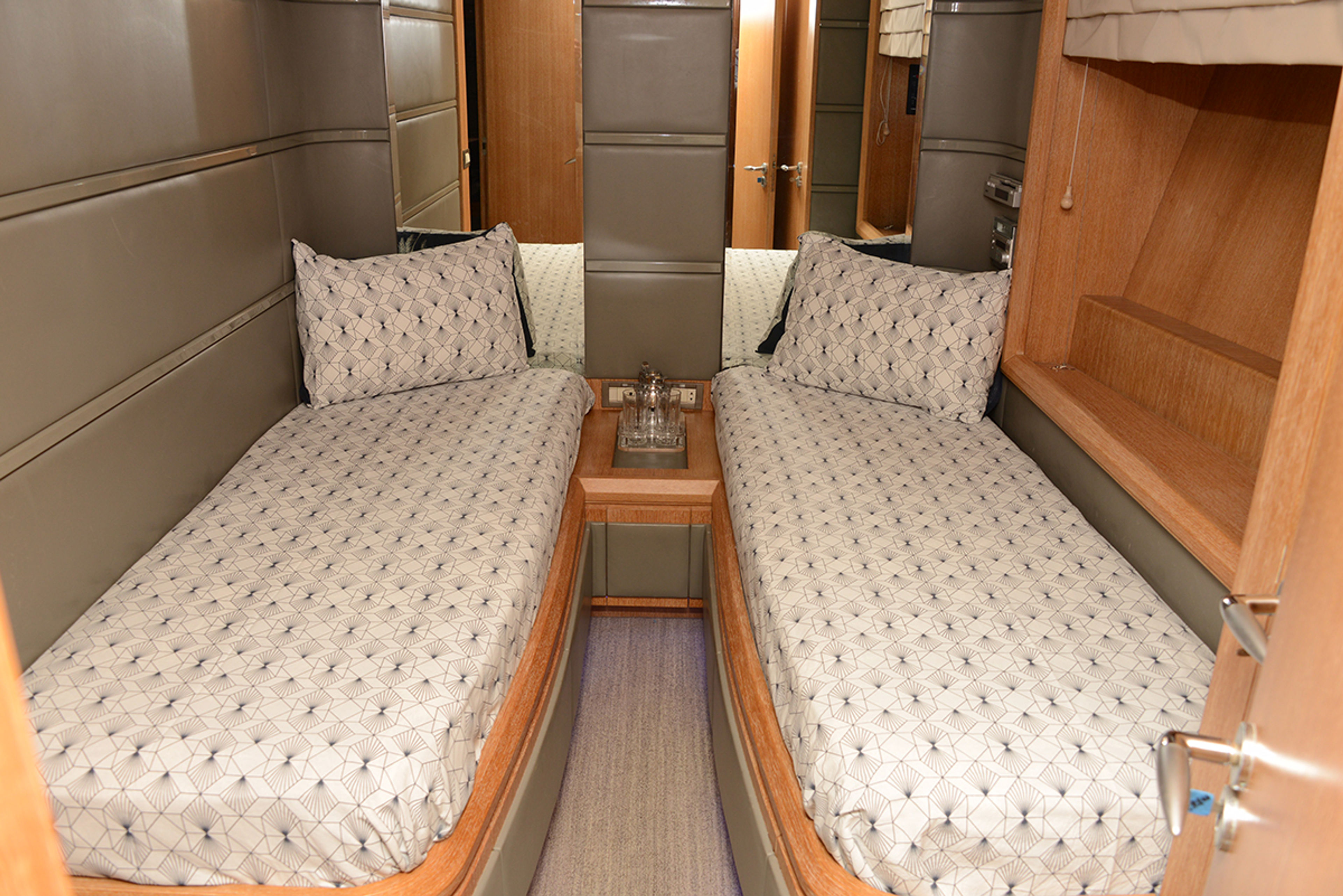 Twin Cabin