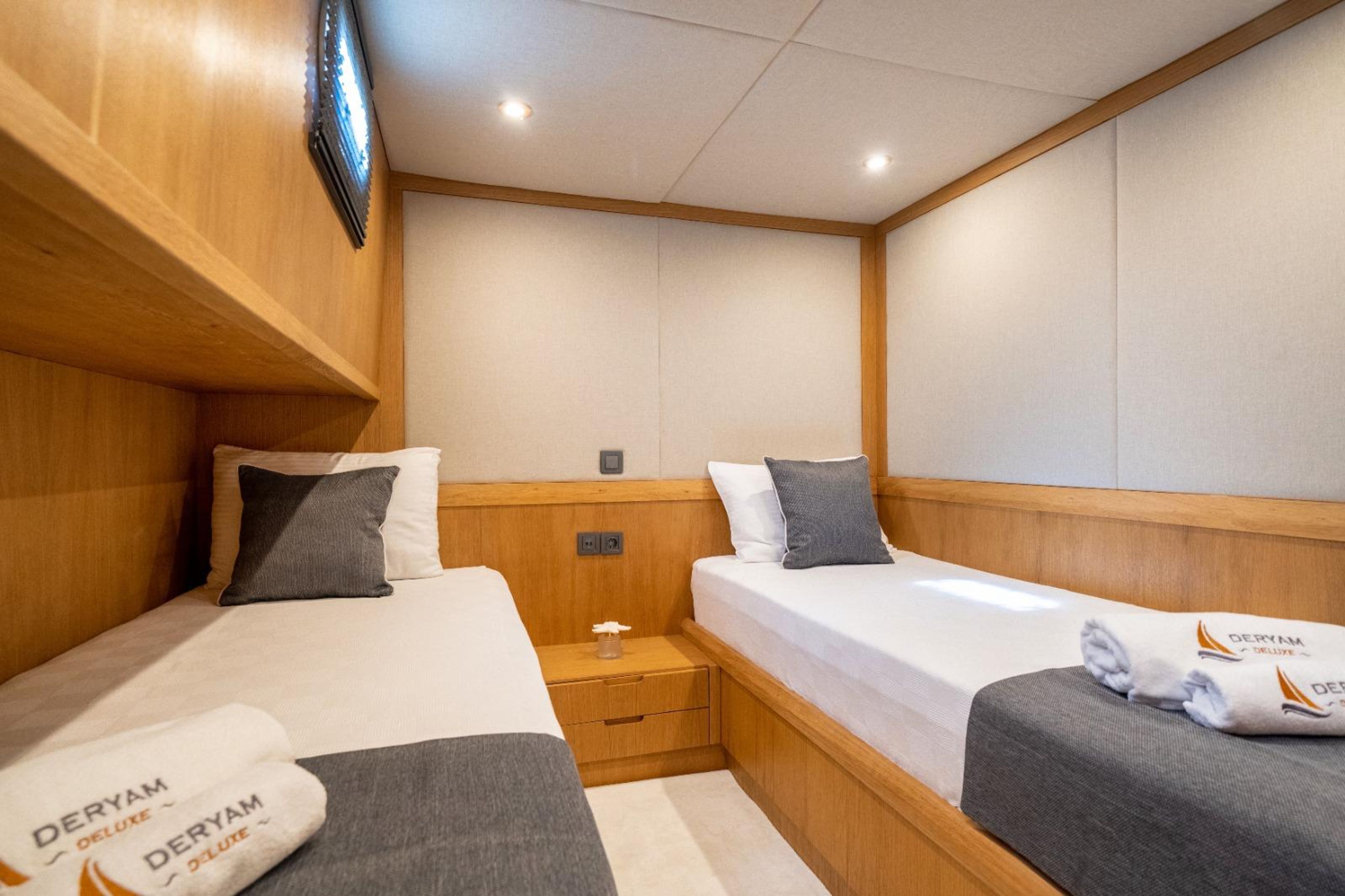 Twin Cabin