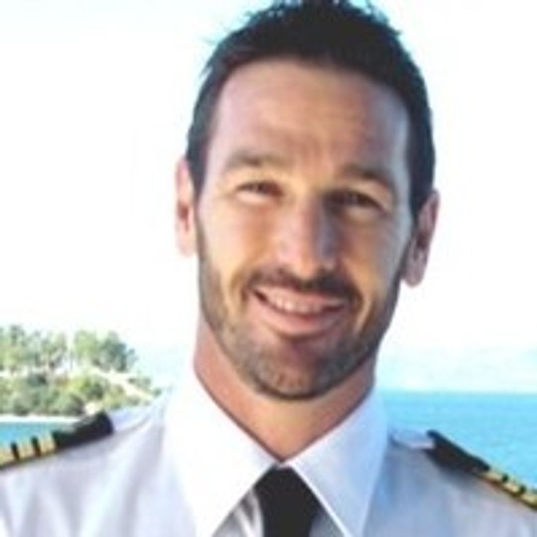 crewProfileMobileImage