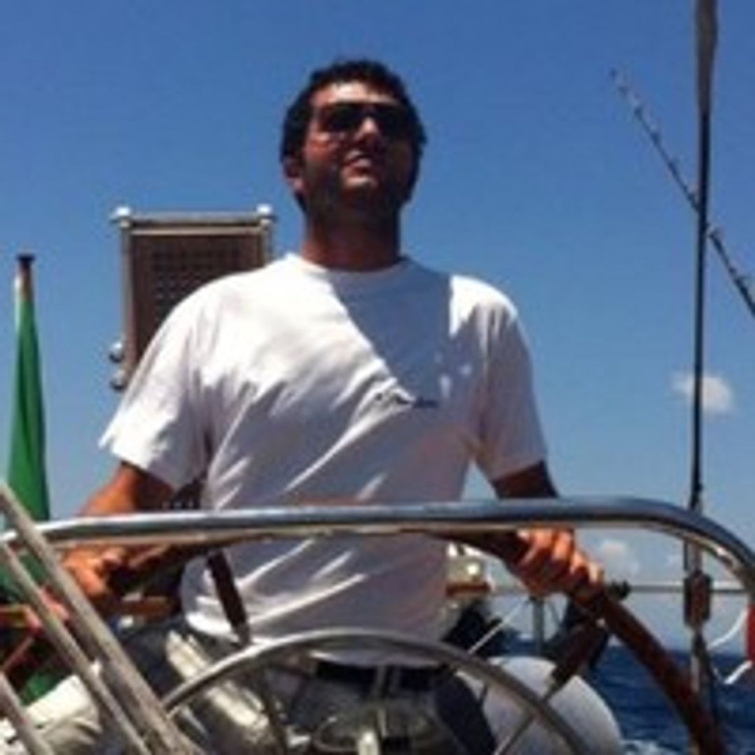 crewProfileMobileImage