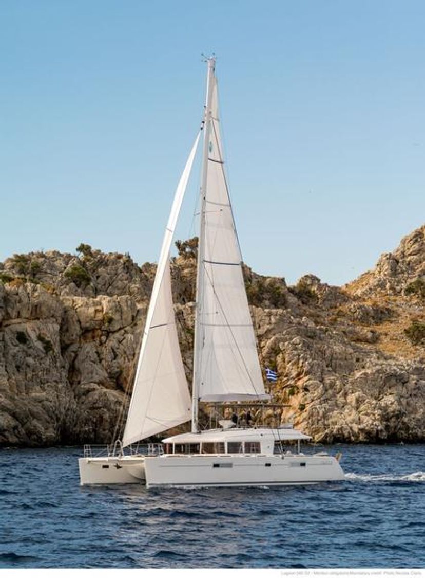 Lagoon 56 Moya