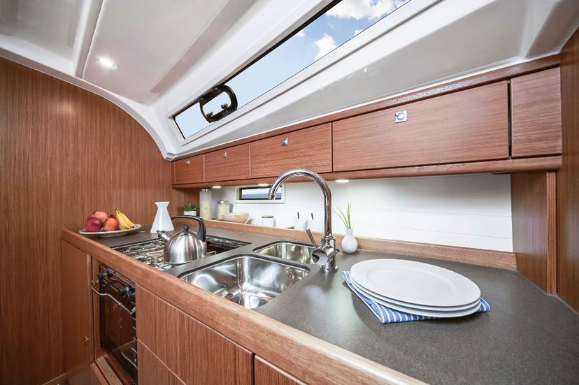 Bavaria Yachtbau CRUISER 41 Nostalgia