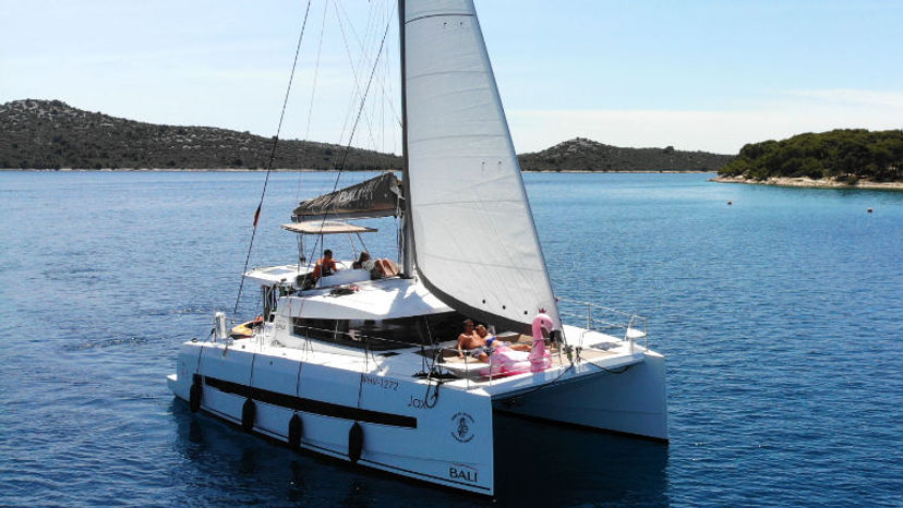 Catana 4.1 Jax