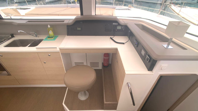Catana 4.1 Jax