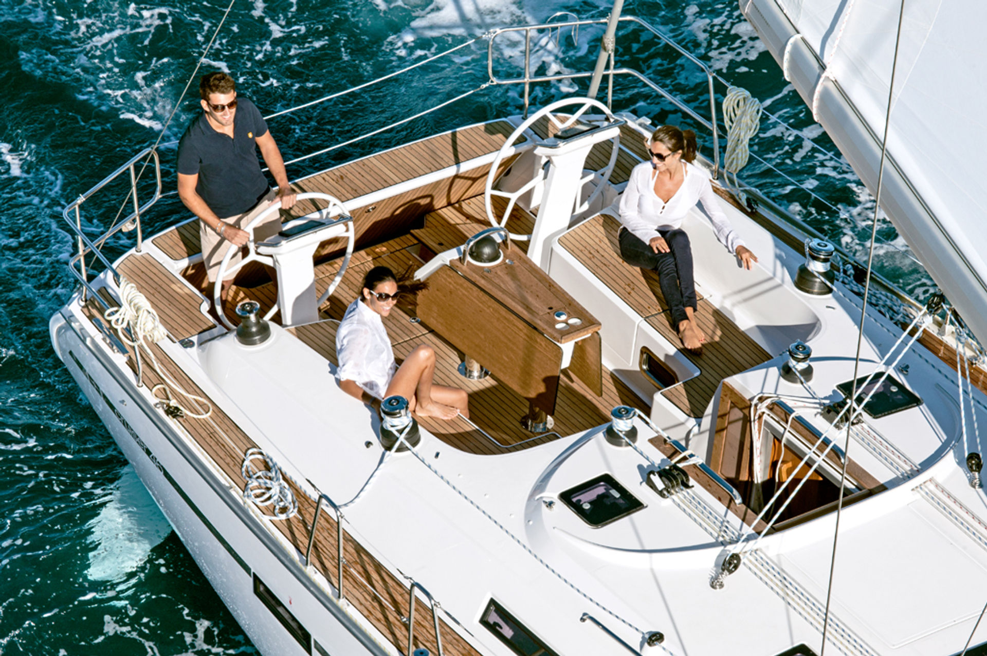 nausys-10103457-9870890-n2.jpg