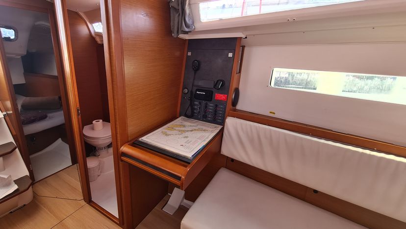 Jeanneau 49 LAPWING