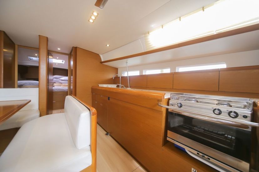 Jeanneau 51 ANDAMAN 