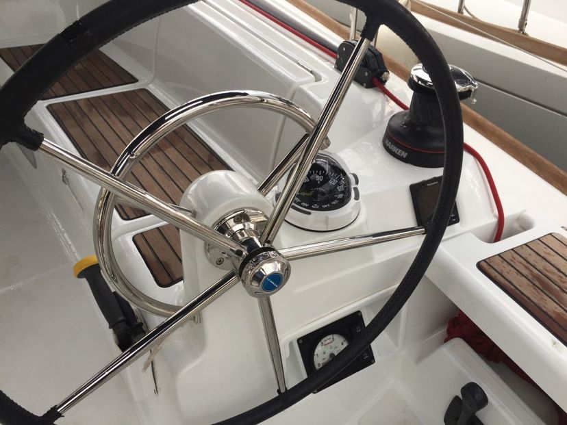 Jeanneau 49 SUCHON 
