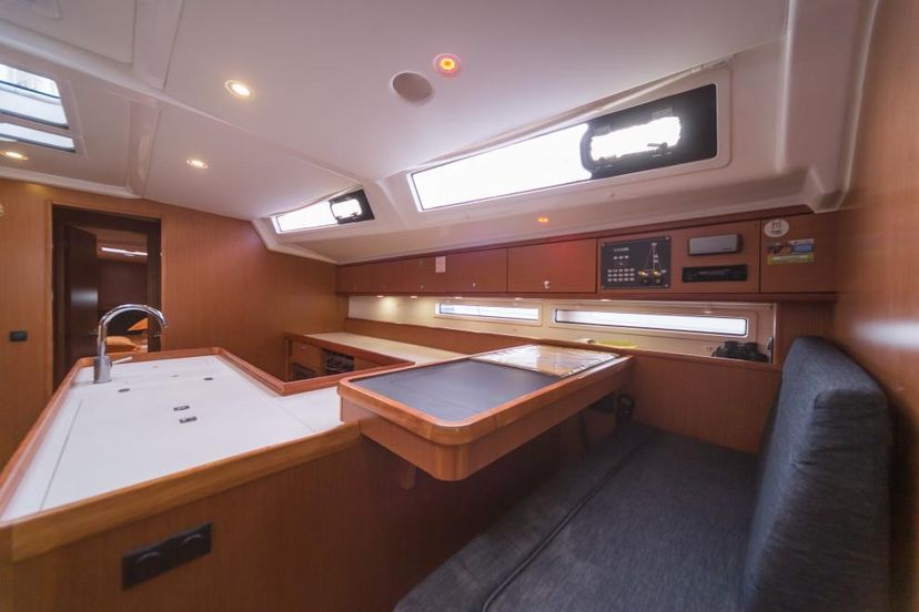 Bavaria Yachtbau CRUISER 56 LA VESTALE