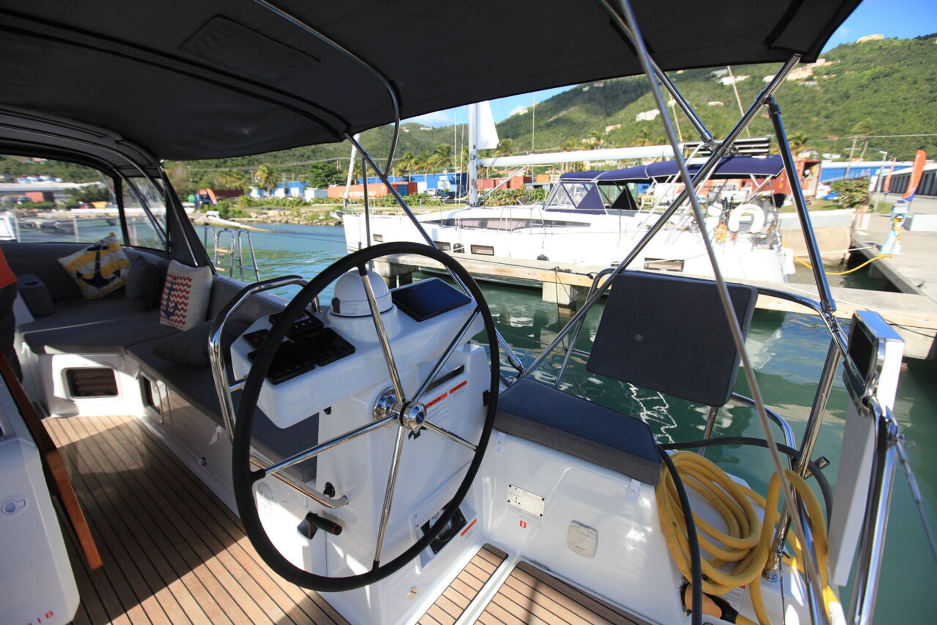 nausys-10174443-521000-n2.jpg