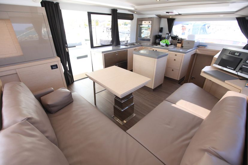 Fountaine Pajot 47 Three Sheets