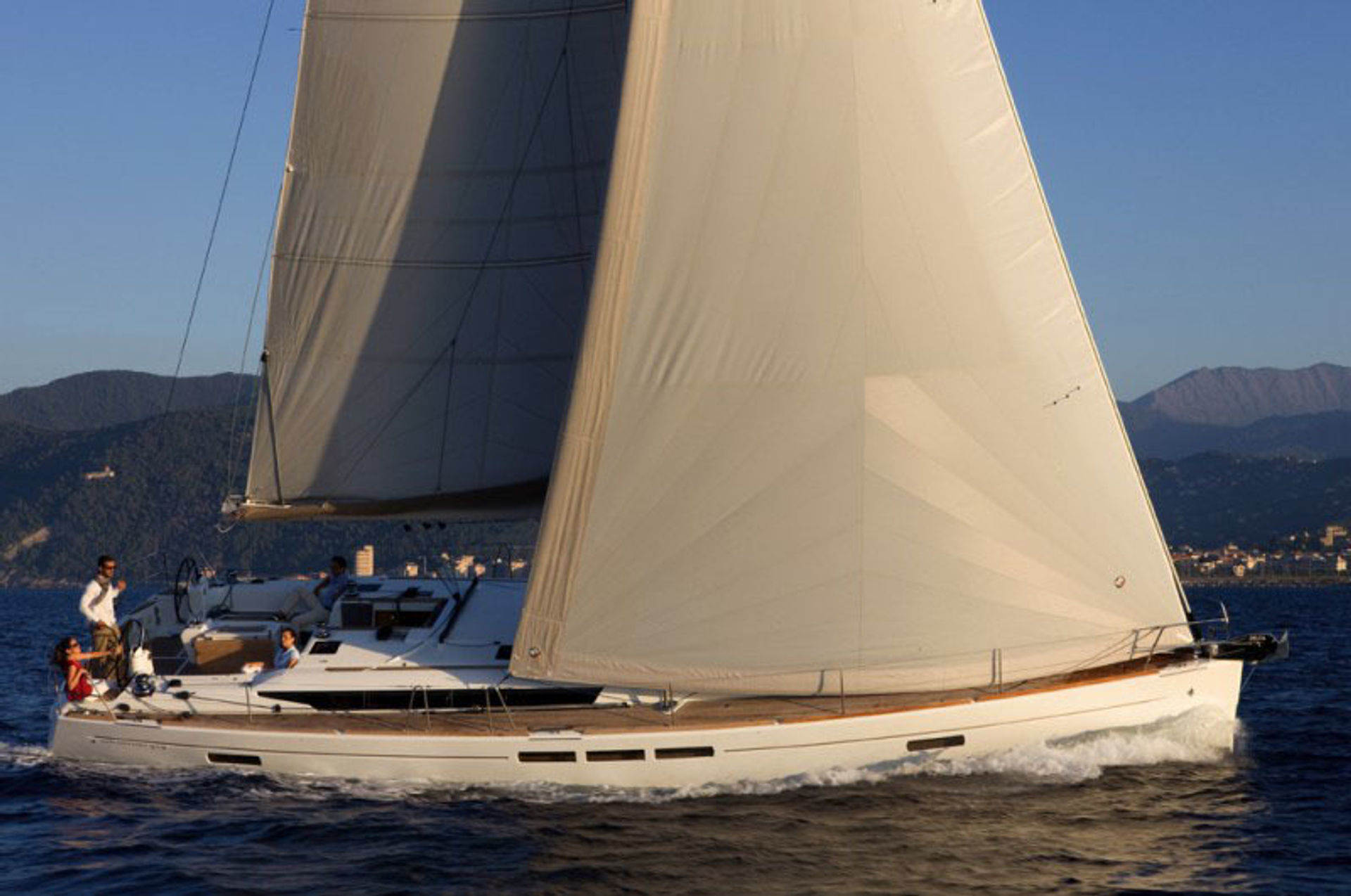 nausys-10179424-9870890-n.jpg
