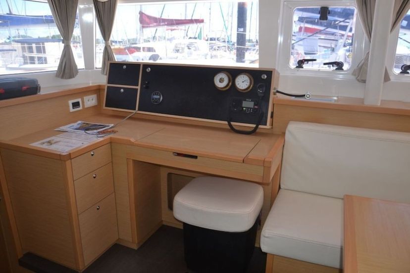 Lagoon 45 DIVALTO