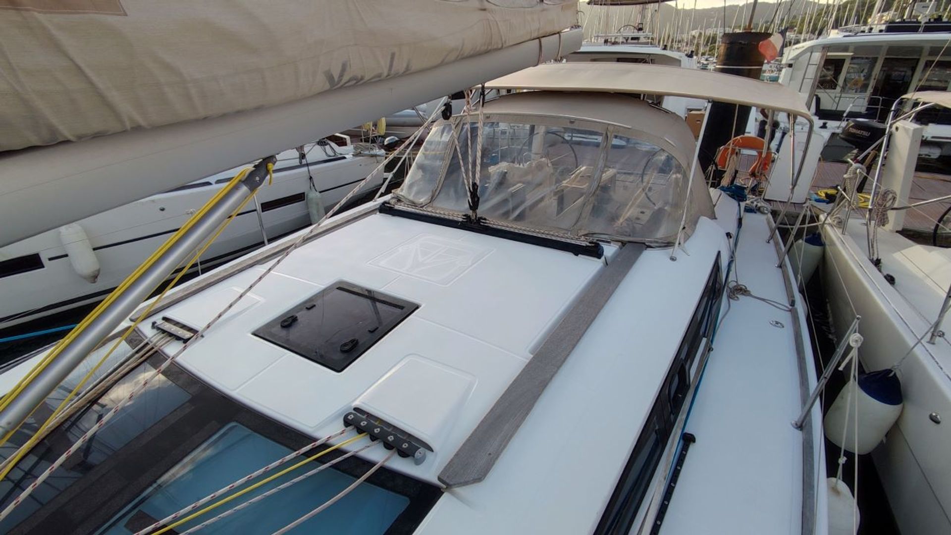 nausys-10183356-9870890-n2.jpg