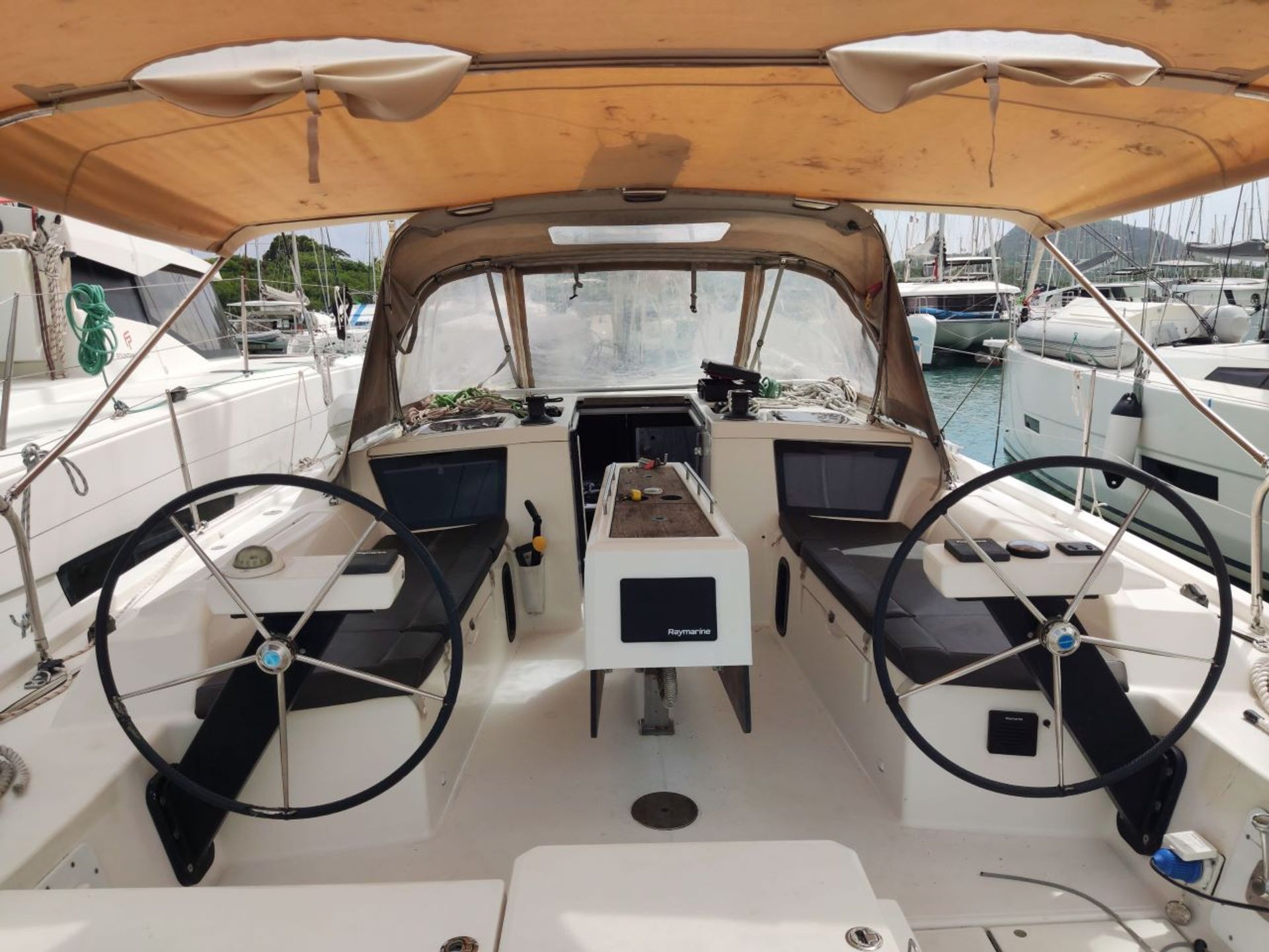 nausys-10183383-9870890-n1.jpg