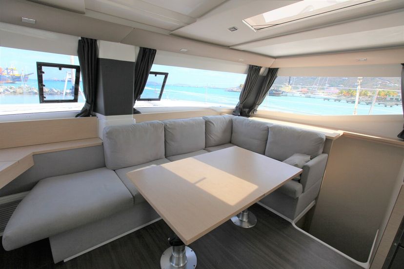 Fountaine Pajot 44 Island Odyssey